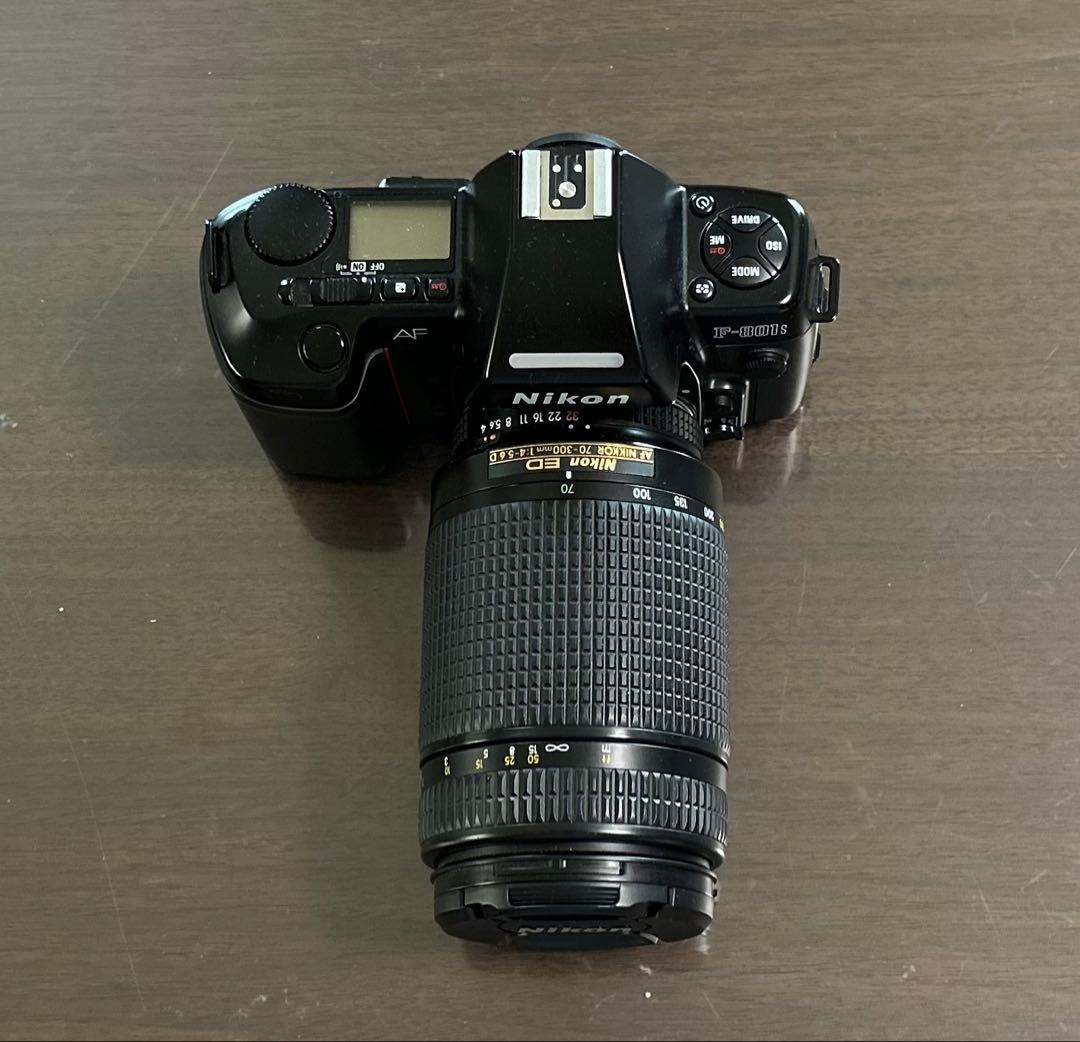 美品ニコンF801s とニコン ED AF NIKKOR 70-300mm