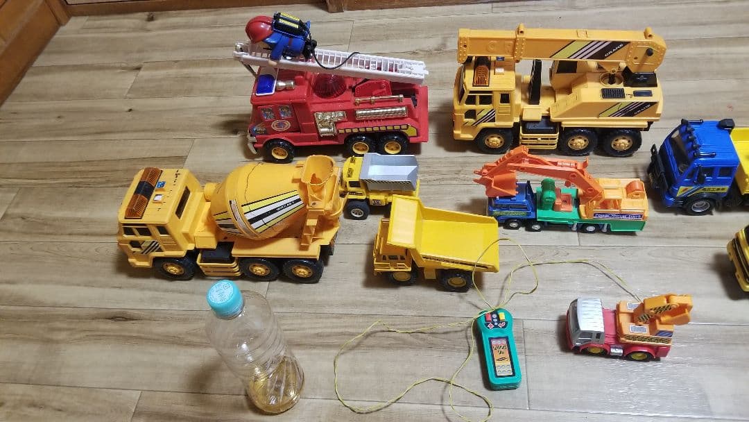 レトロ、希少品★作業車　リモコンクレーン車 大量セット　おもちゃ