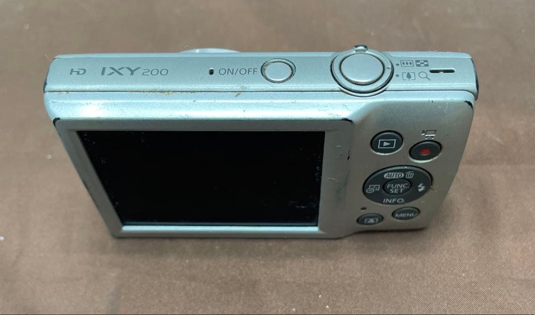 Canon キャノン IXY 200 シルバー