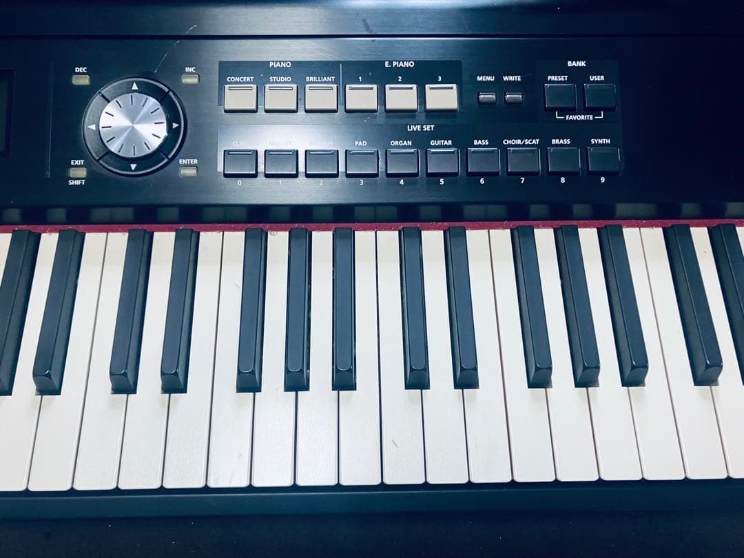 Roland 電子ピアノRD-700NX 相場最安シンセ動作品　プロ仕様概ね美品