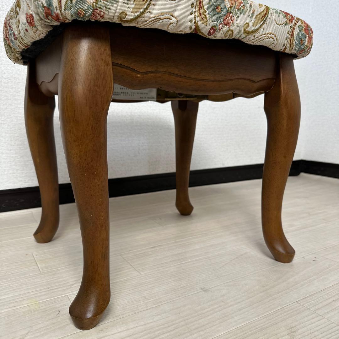 【展示品】ゴブラン織 花柄 スツール オットマン レトロモダン 猫脚 i4※