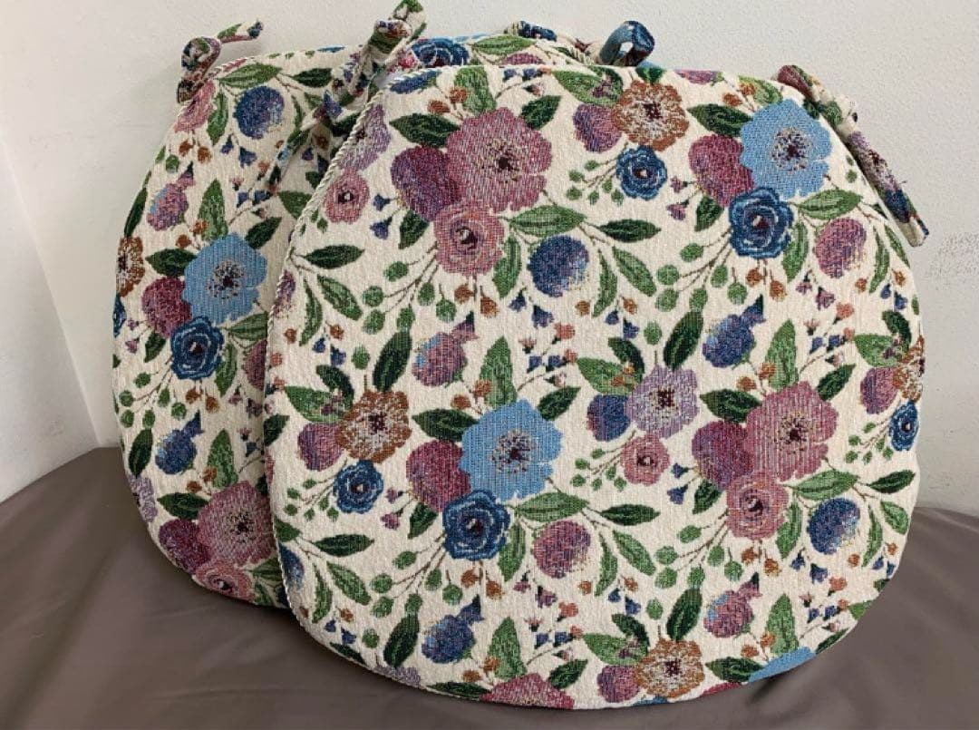 ピンパネル風ダイニングシートクッション　4枚セット