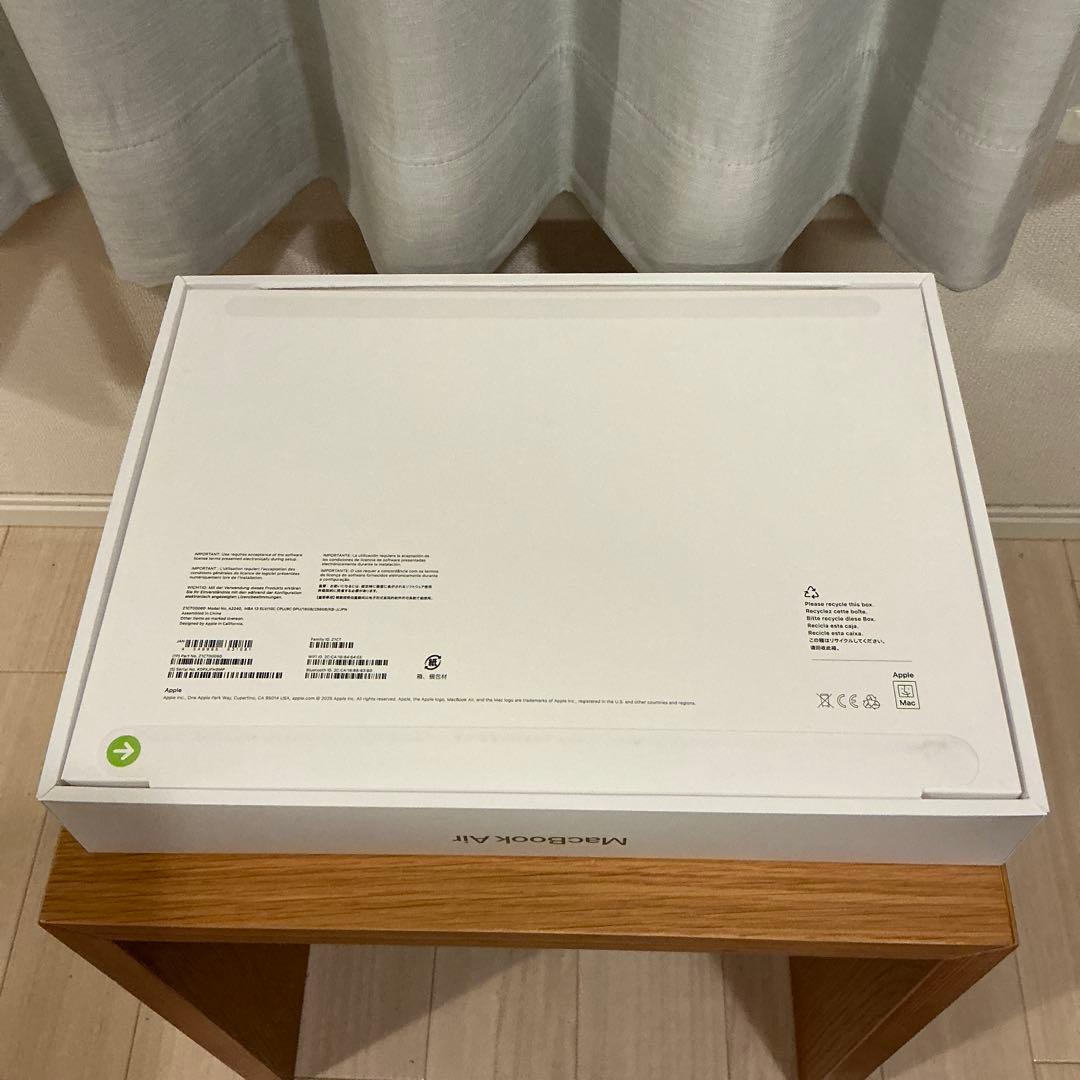 Apple MacBook Air 13.3インチ M4 16GB シルバー