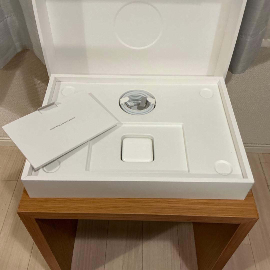 Apple MacBook Air 13.3インチ M4 16GB シルバー