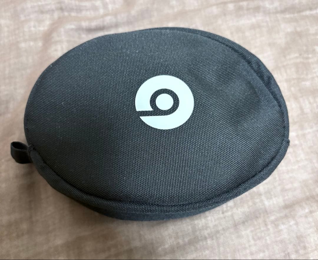 Beats solo3 wireless ワイヤレスヘッドホンマットシルバー
