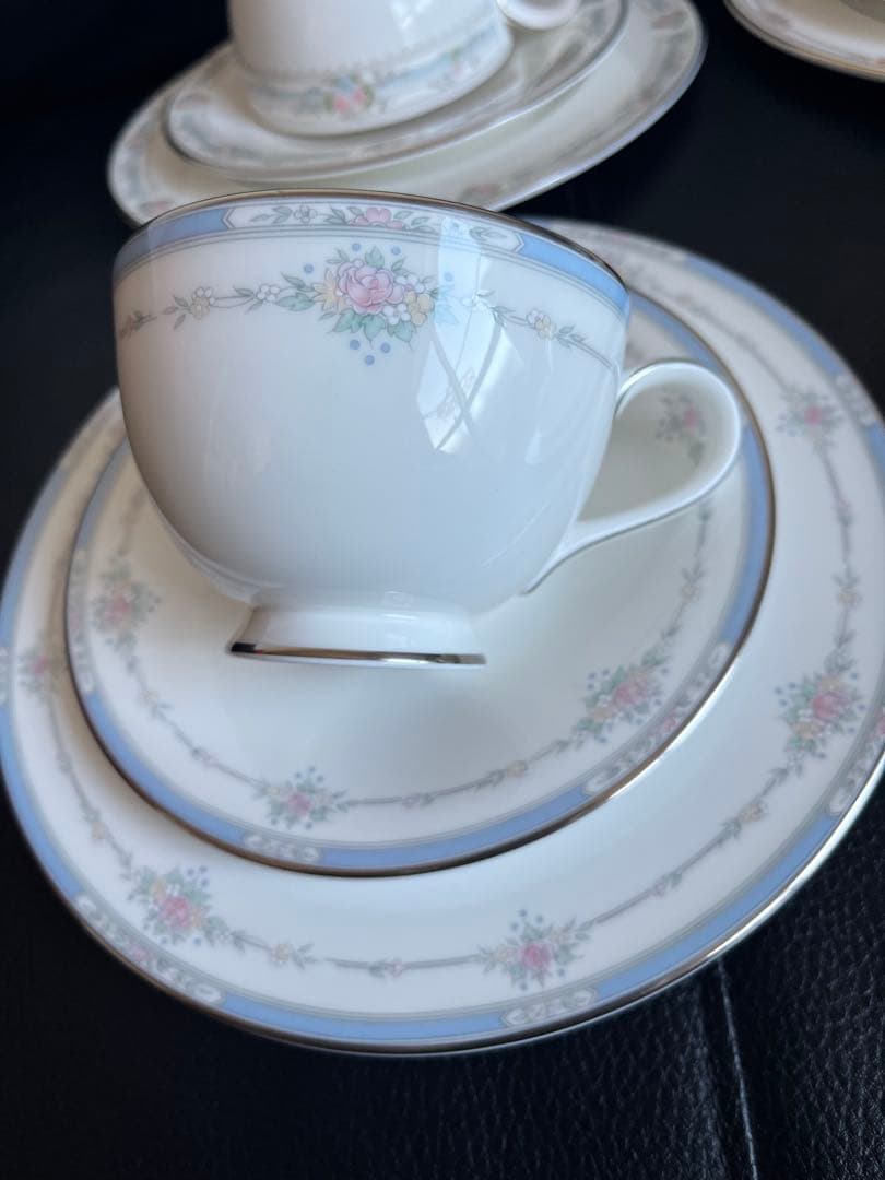 最終値下げ英国製ロイヤルドルトン 花柄違い 6セット 未使用品