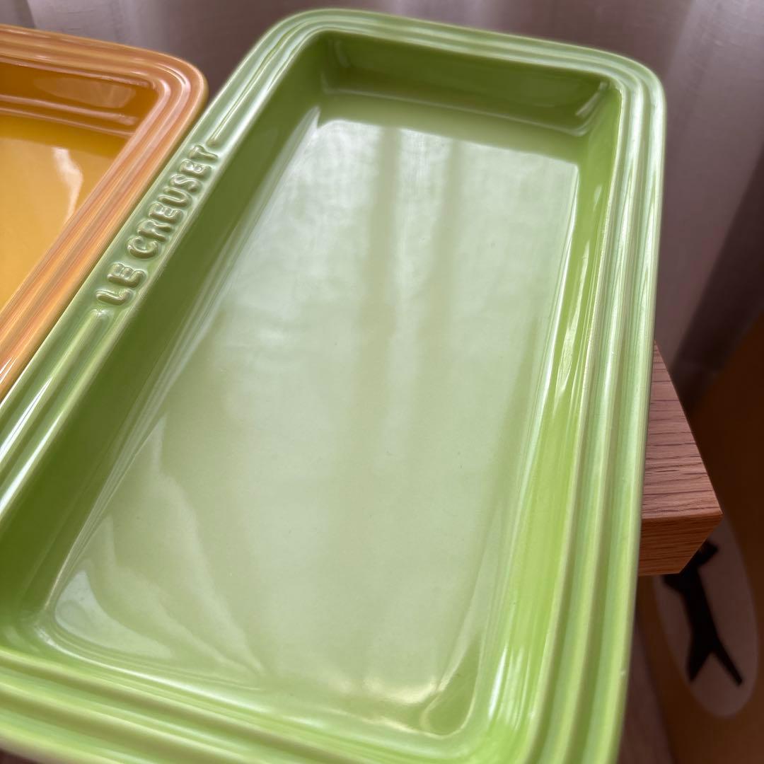 ル・クルーゼ スクエアプレート　４枚セット ロゴ入り