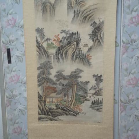 掛け軸   自然  庭   川  山   落ち着き有り。