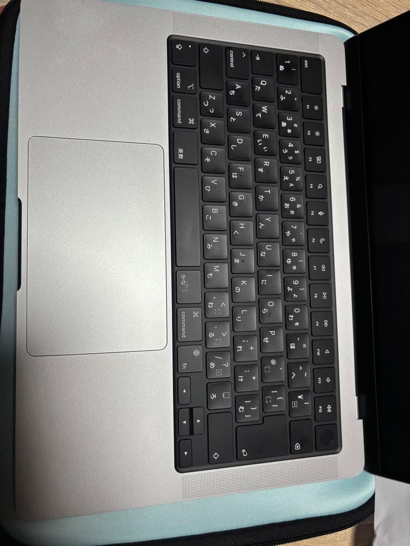 h*K様 [最大容量100%充電回数7回]MacBookPro14インチ18GB