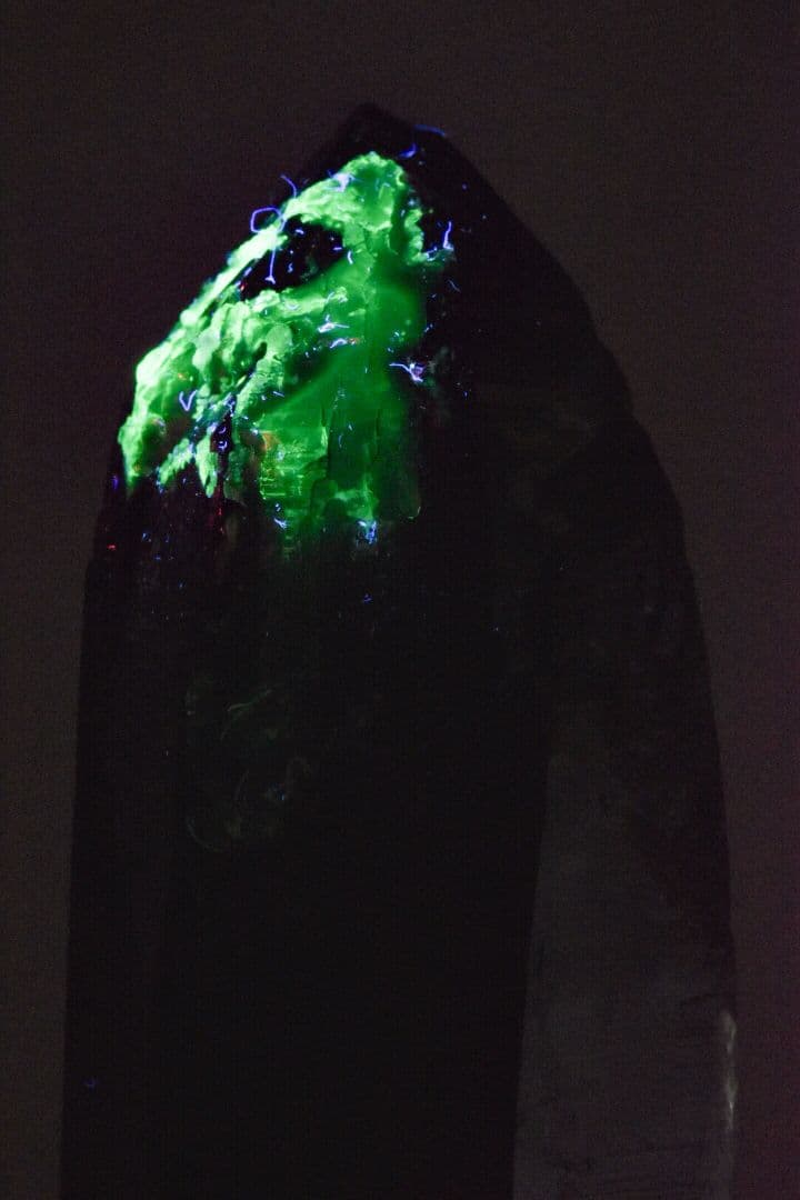 最新産出！ 岐阜県中津川市蛭川田原産 モリオンに近いスモーキークォーツ01