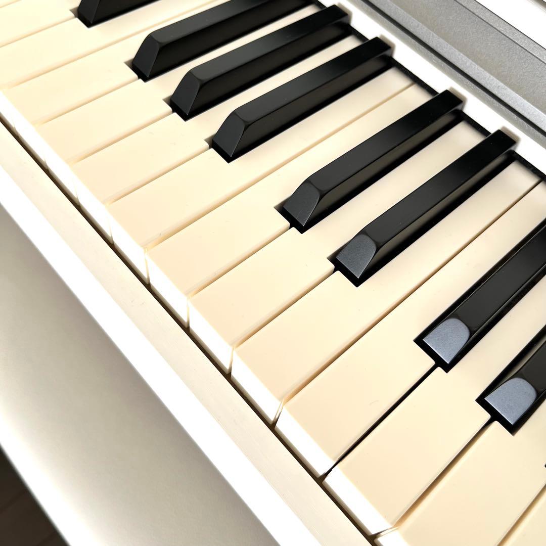 送料込み！【美品】KAWAI CN370GP電子ピアノ 88鍵 カワイ ホワイト