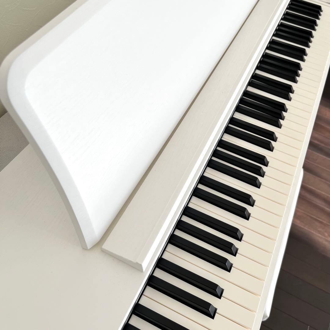 送料込み！【美品】KAWAI CN370GP電子ピアノ 88鍵 カワイ ホワイト