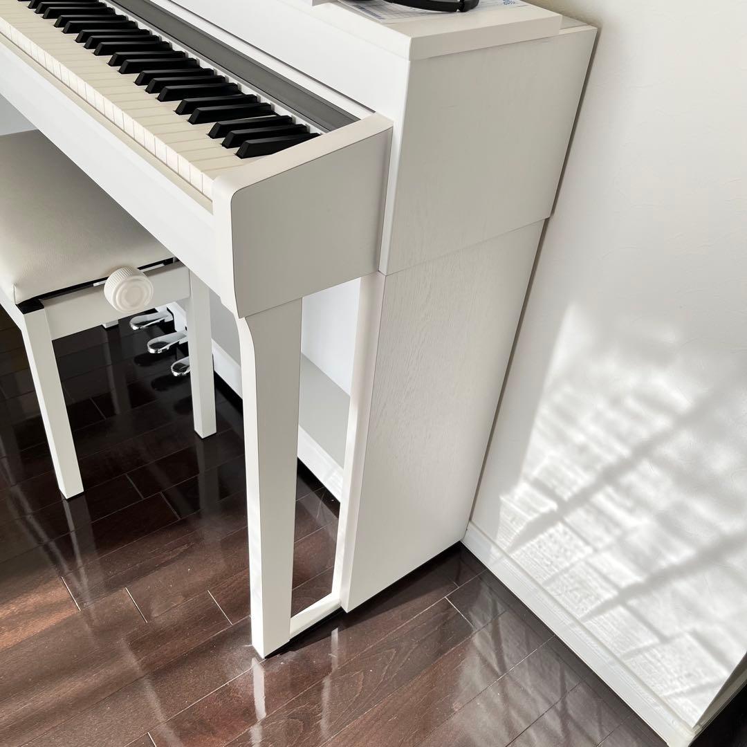 送料込み！【美品】KAWAI CN370GP電子ピアノ 88鍵 カワイ ホワイト