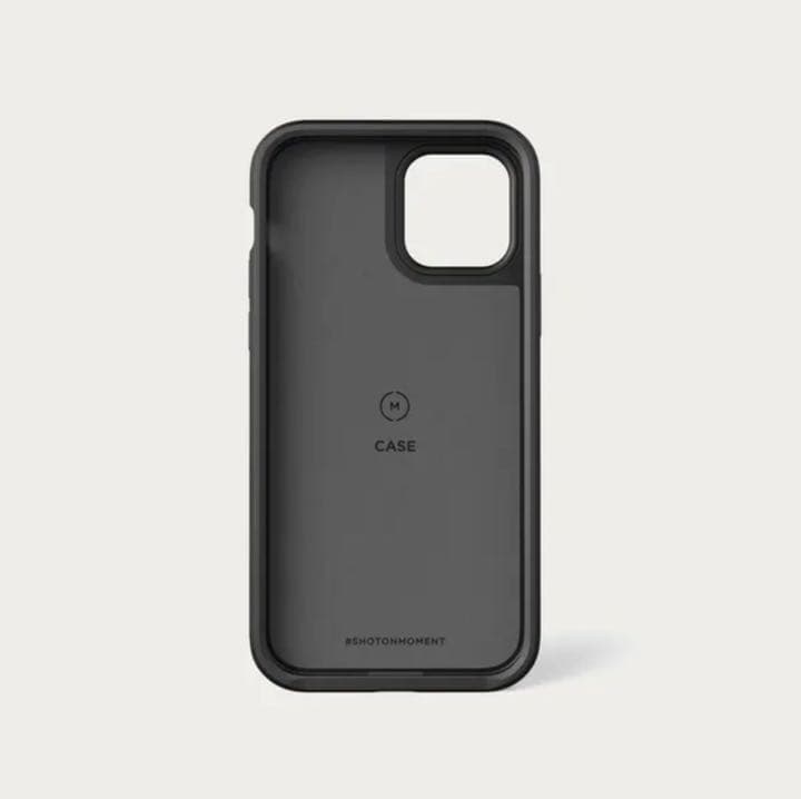 新品 高品MOMENT iPhone 12 用ケース