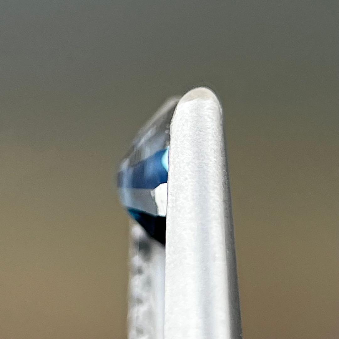 スリランカ産非加熱天然ブルースピネル