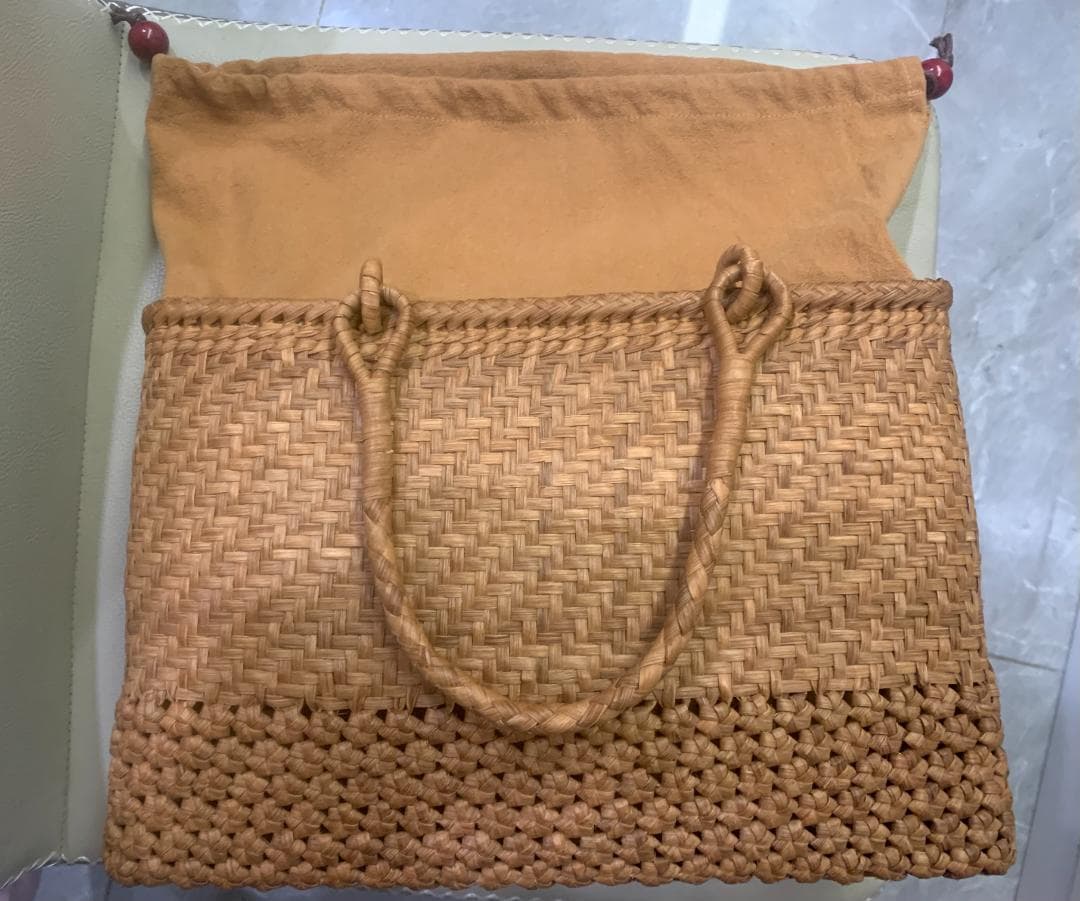 山葡萄 かごバッグ 六角花結び編み 網代編み 変則二重編み 籠 手提げ 内布あり