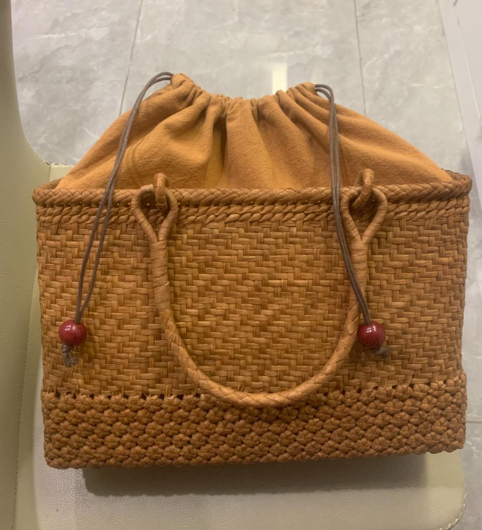 山葡萄 かごバッグ 六角花結び編み 網代編み 変則二重編み 籠 手提げ 内布あり