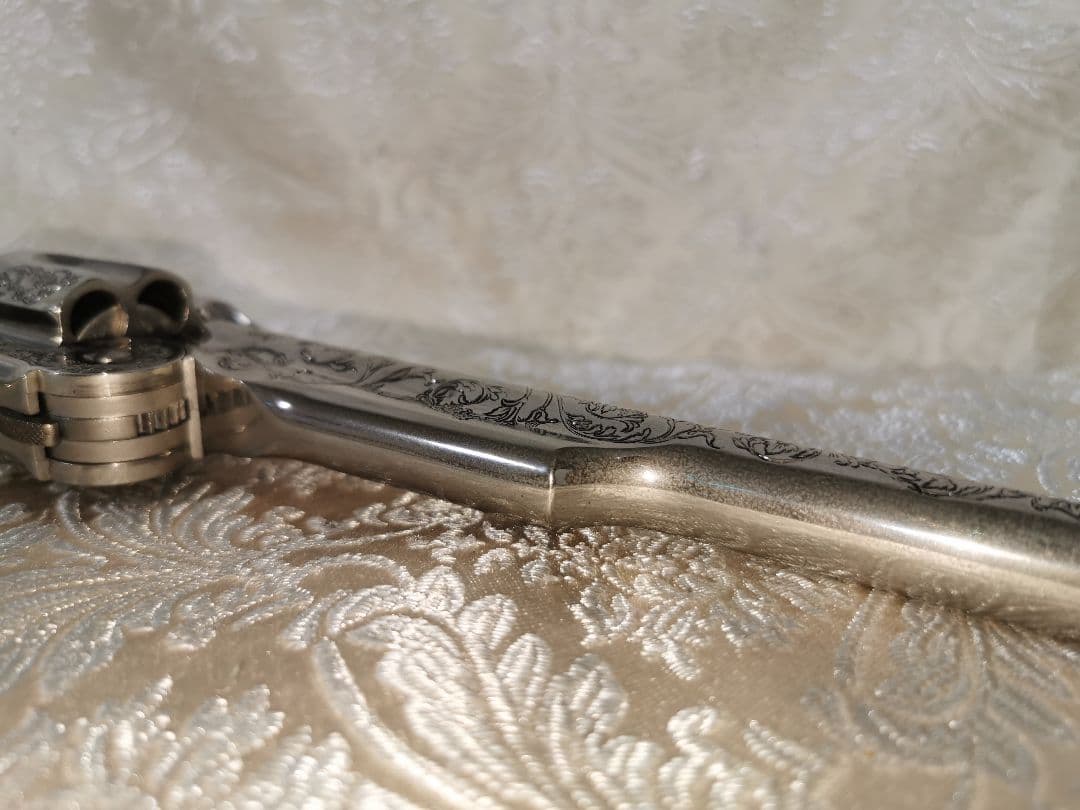 フランクリンミントのワイアット・アープ .44 リボルバー　モデル　ガン