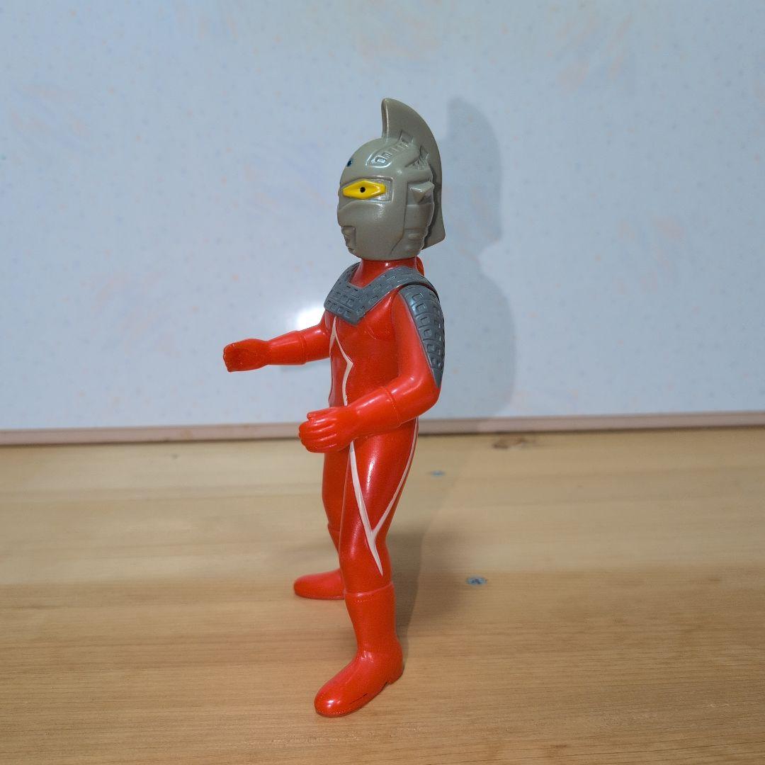 ブルマァク社製　ウルトラセブン　ソフビ