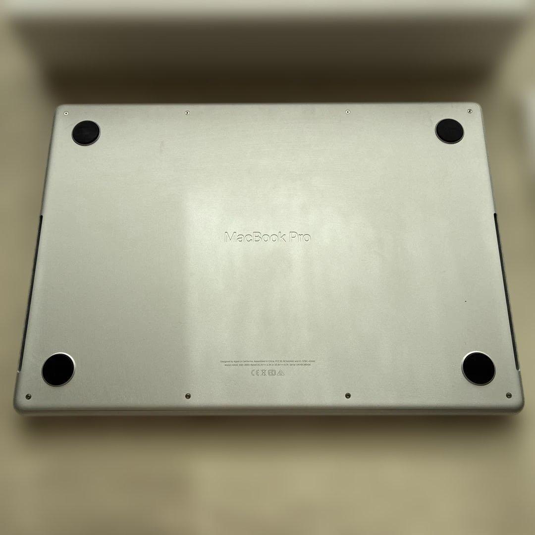 MacBookPro 2021 14インチM1 16GB