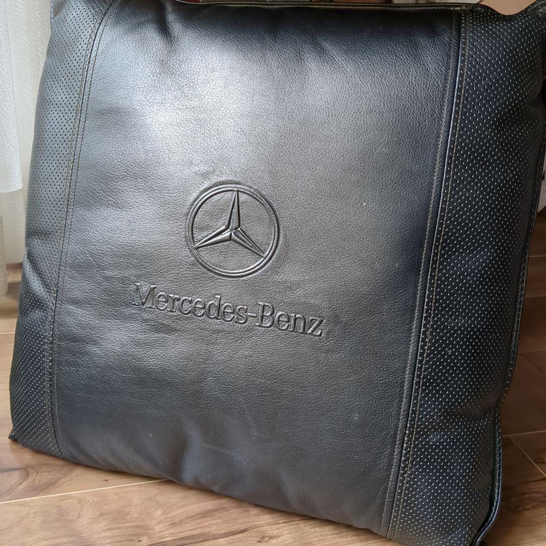 ベンツレザークッション✕2
