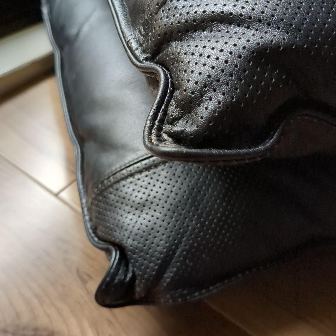 ベンツレザークッション✕2