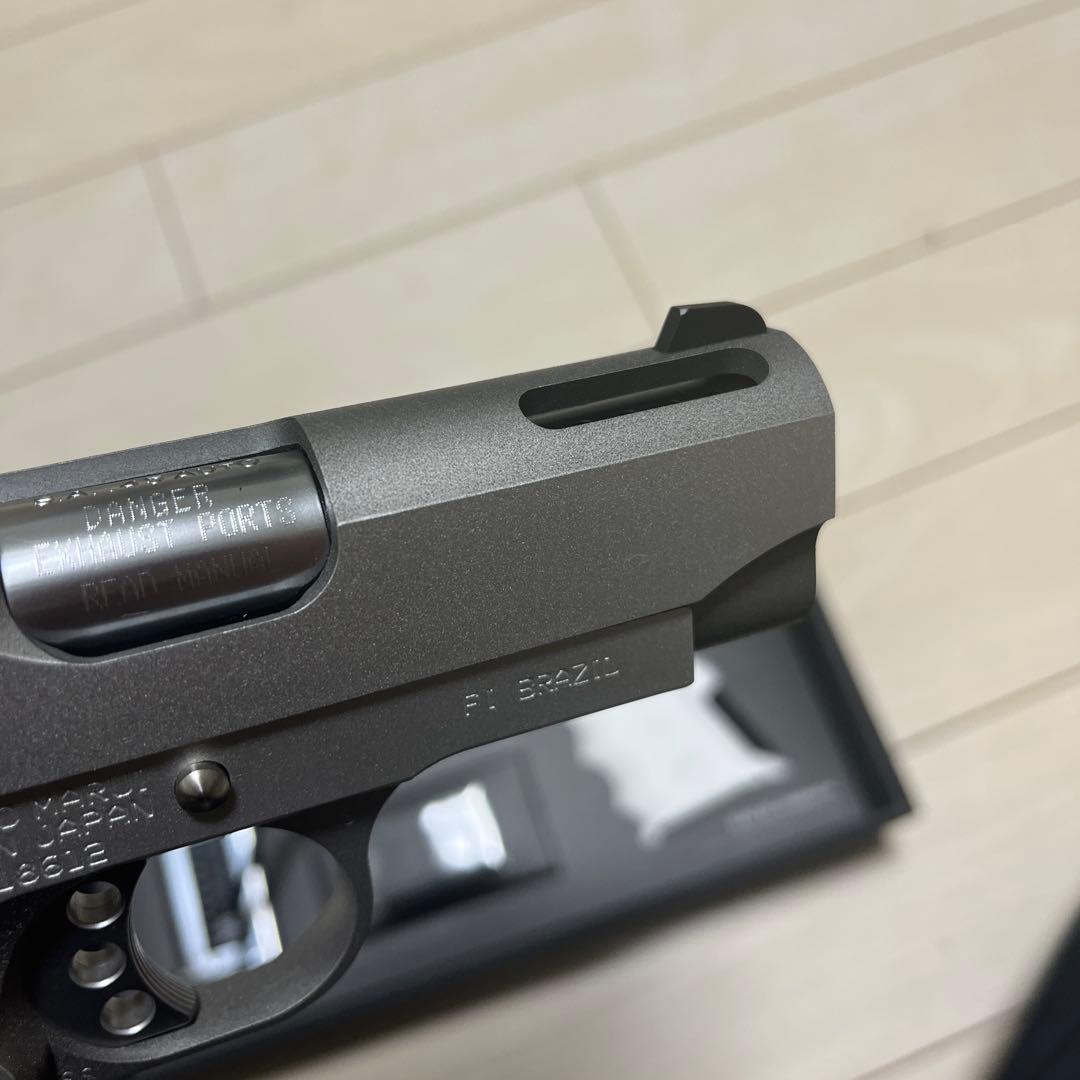 東京マルイ V10 ウルトラコンパクト 18歳以上 ガスブローバック