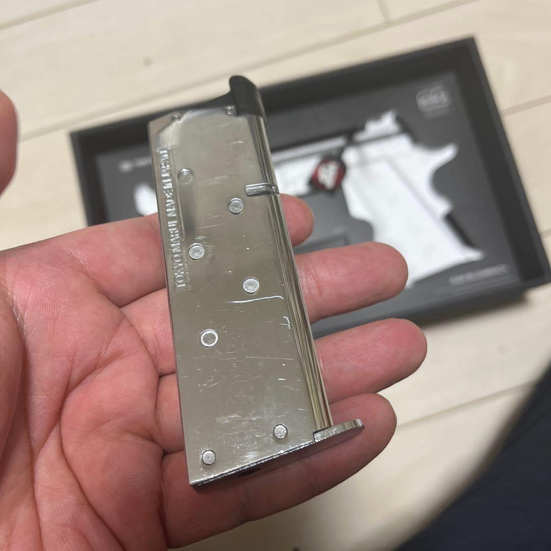 東京マルイ V10 ウルトラコンパクト 18歳以上 ガスブローバック