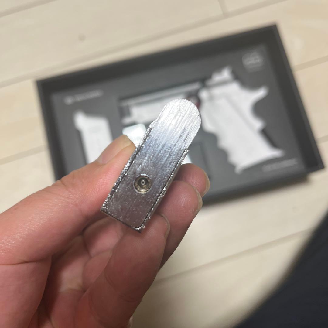 東京マルイ V10 ウルトラコンパクト 18歳以上 ガスブローバック