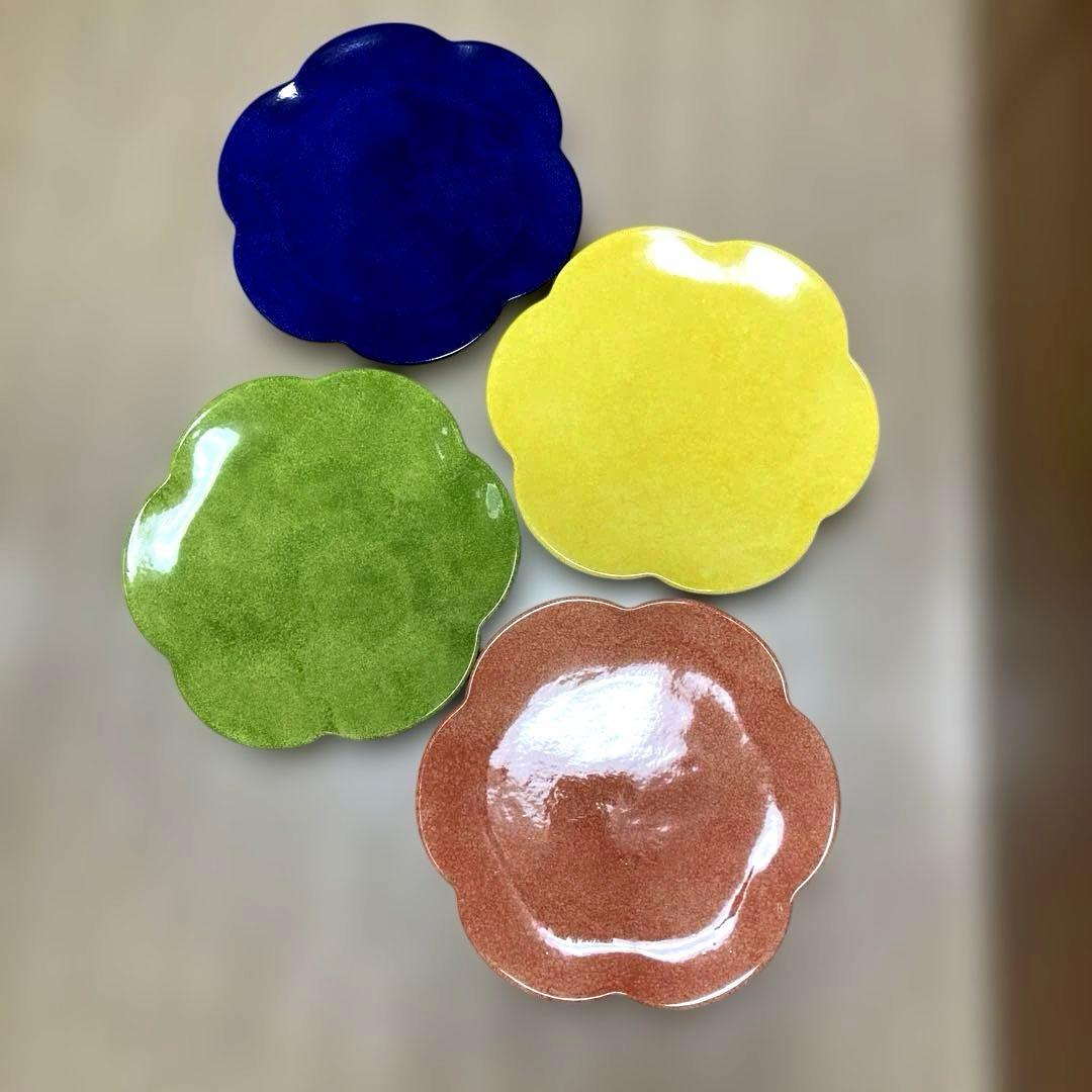 コンランショップで買った4枚の花型皿セット　28cm中型