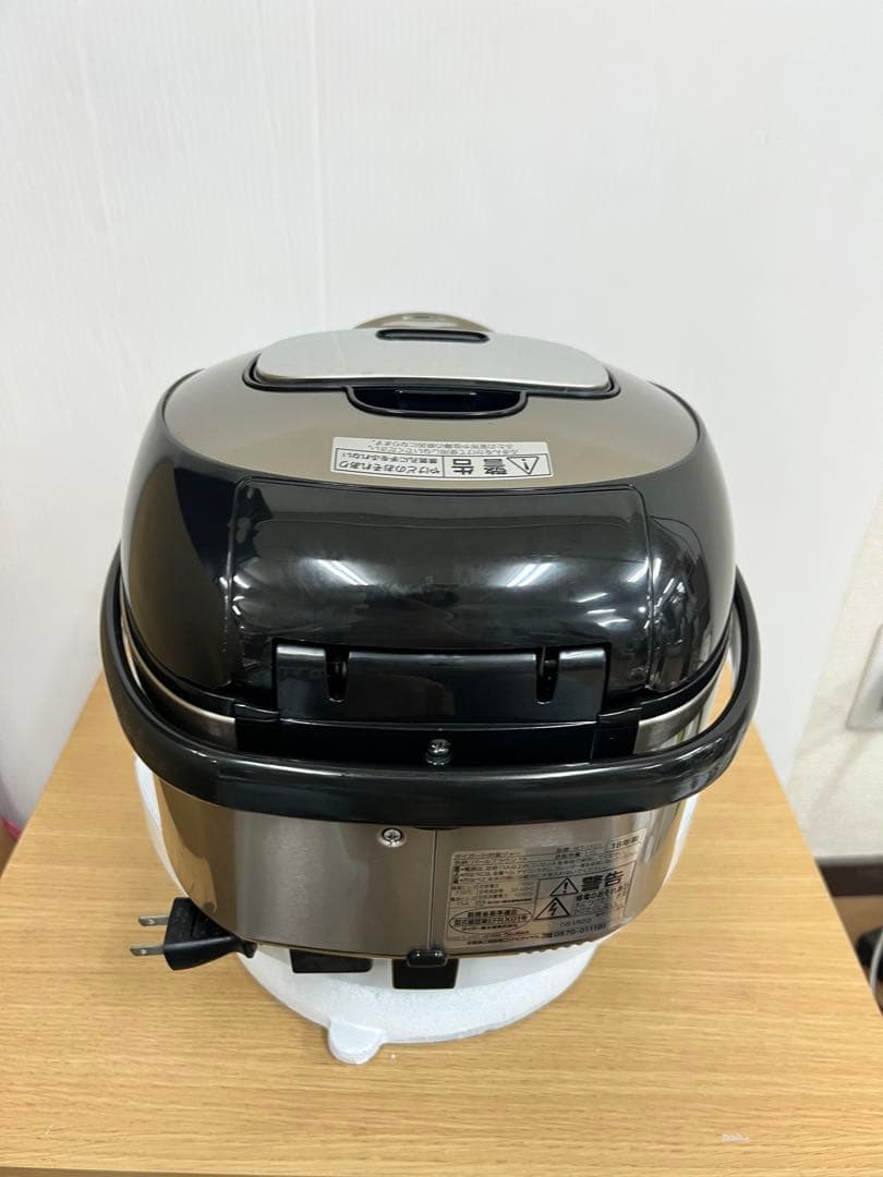 TIGER タイガー IH 炊飯器JKT-J101 1.0L 2018年製