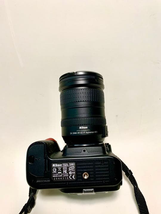 [美品]NIKON D 80&NIKKOR18ー200m