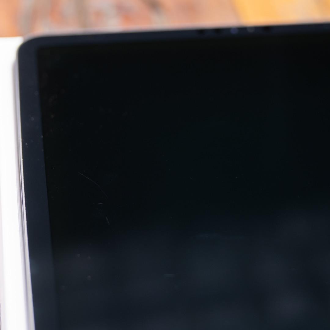 美品 Apple iPad Pro 11インチ 第2世代 256GB A2230