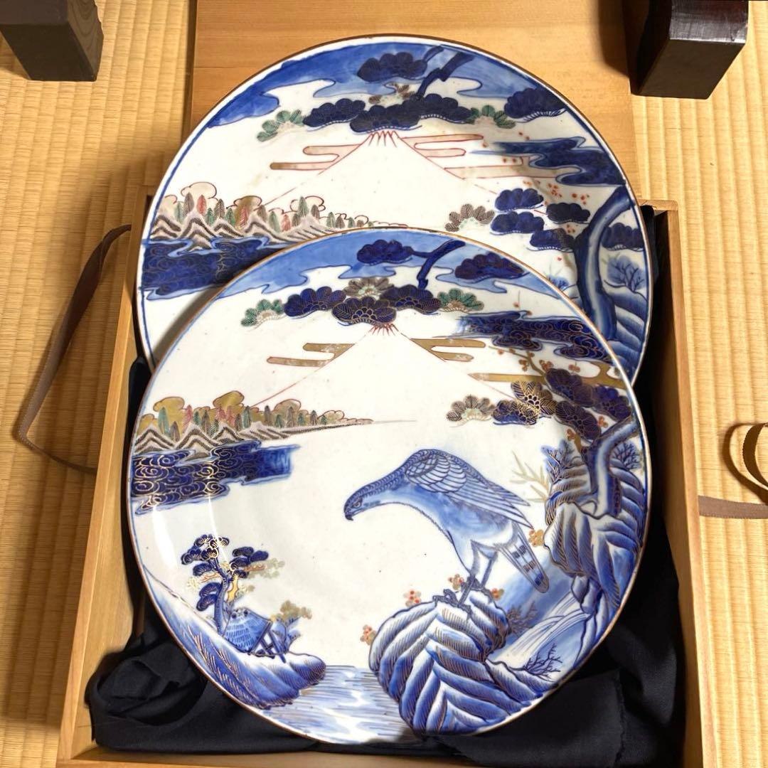 『古伊万里』有田焼　金彩　富士に千鳥文　鷹　大皿（飾り皿）約34cm X 2枚