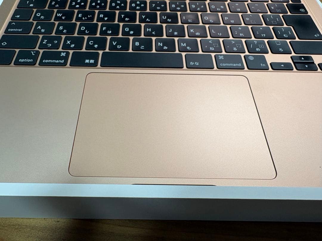 MacBook Air 2020 M1 8GB 256GBバッテリー容量94%