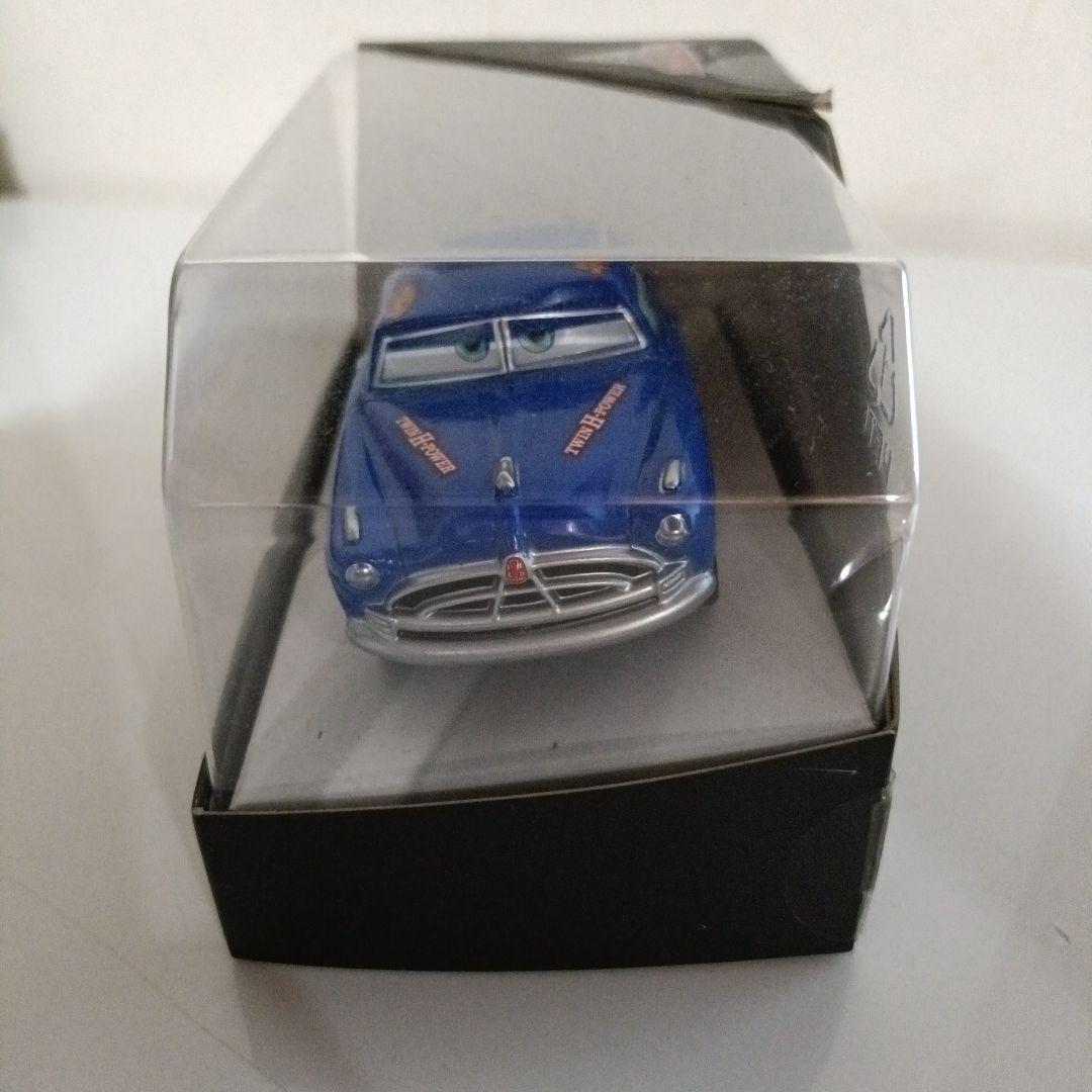 【新品】マックイーン　ディズニーピクサー　カーズ ダイキャストカー　3台セット