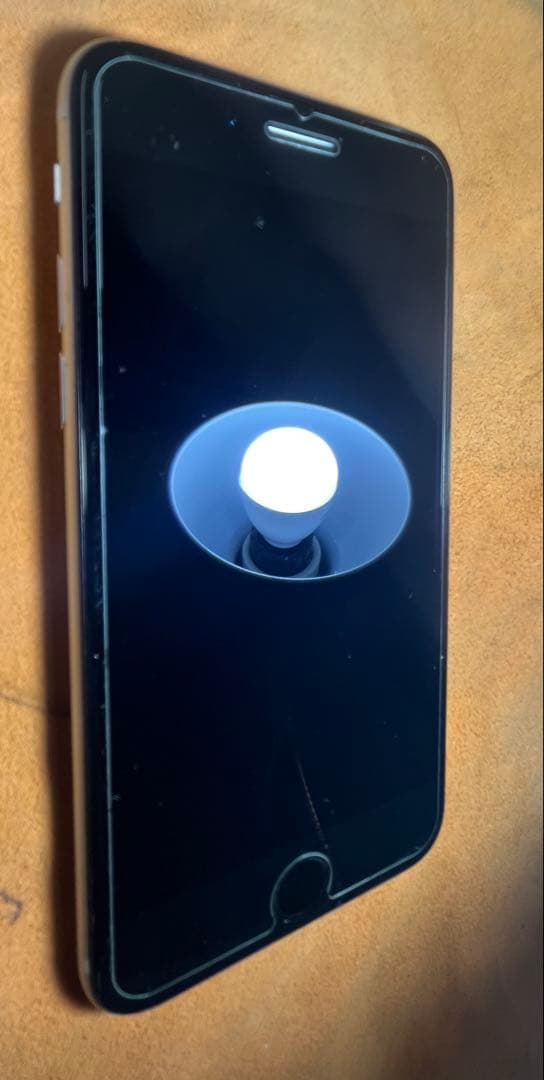 本日のみ特価　Apple iPhone SE2 128GB 液晶新品