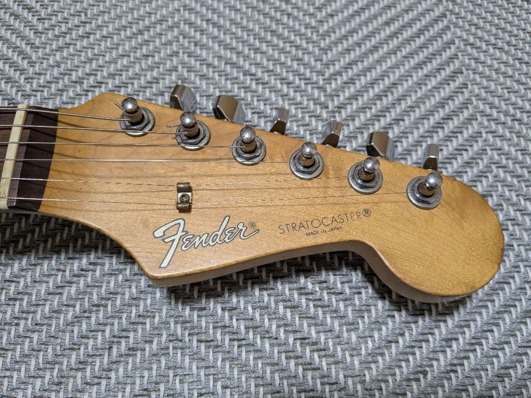 Fender Japan 日本製 ストラトキャスター 富士弦