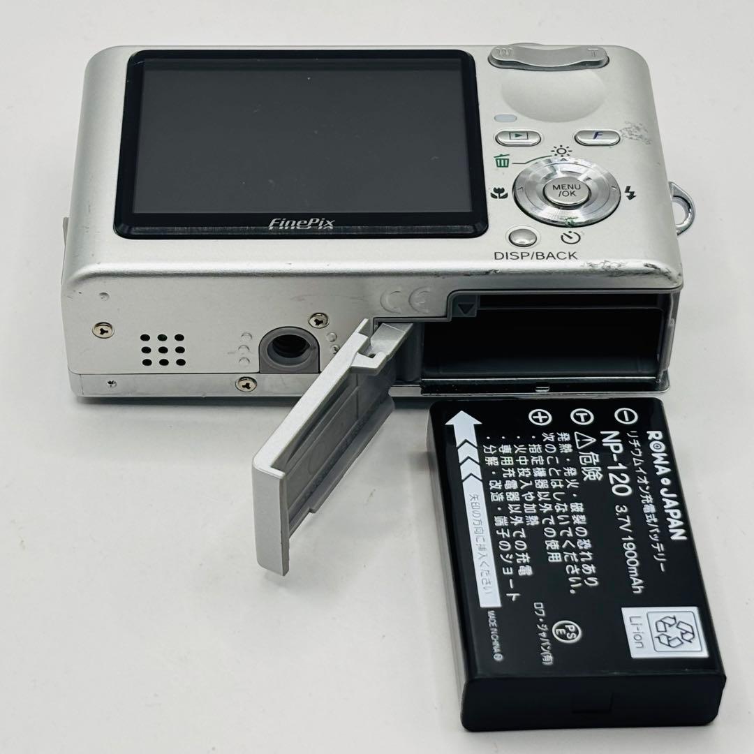 動作確認済み　FUJIFILM FinePix F10 デジタルカメラ