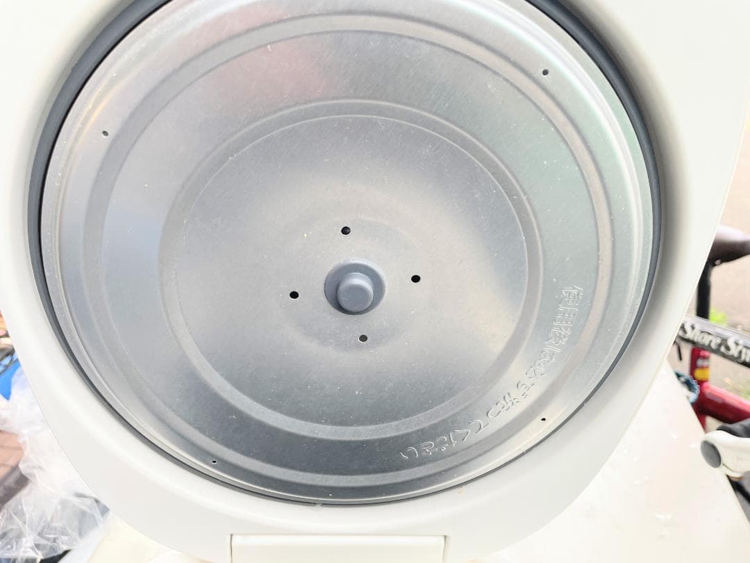 SANYO 一升炊き 炊飯器 美品　圧力　IH 内釜良好