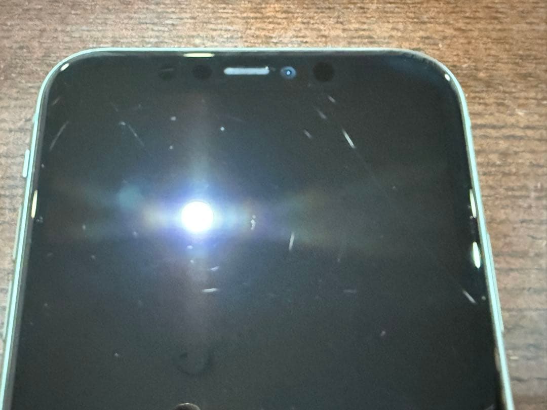 iPhone 11 グリーン 64Gb 海外版 SIMフリー