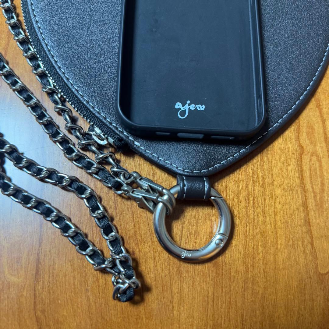 ajew iPhoneケース　スマホショルダー　ハート　エジュー