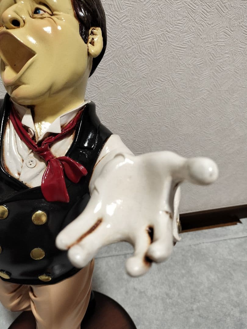 ワインホルダー マイ　ボトル・ホルダー置物 人物 給仕 ソムリエ ワインラック