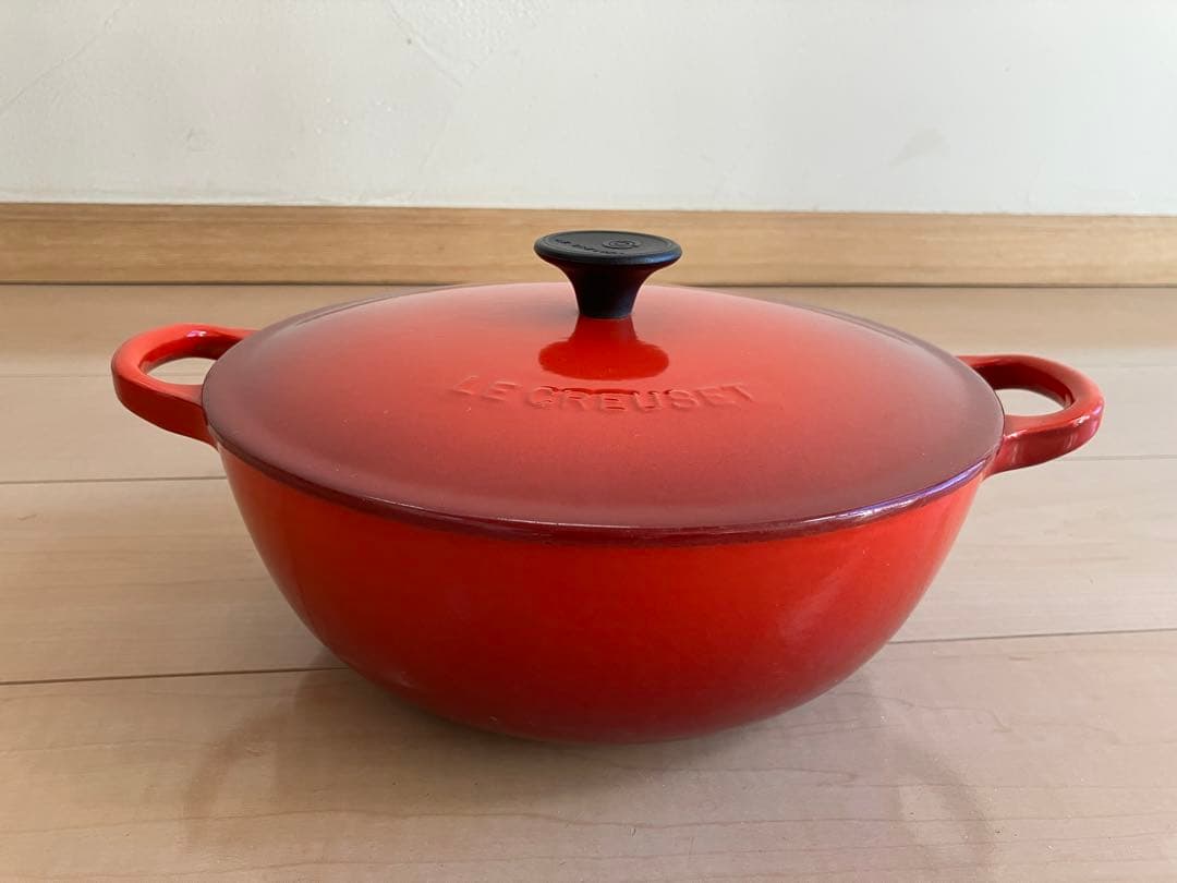 ★ル・クル－ゼ★22cm両手鍋 赤