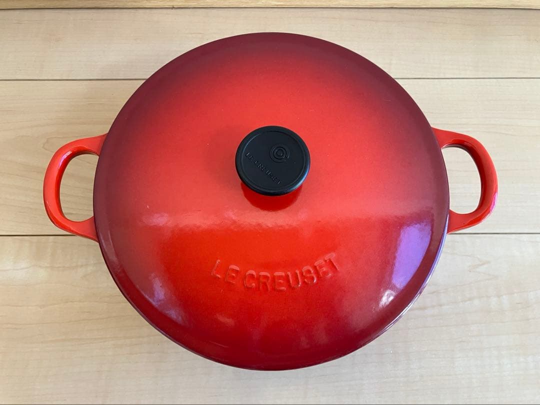 ★ル・クル－ゼ★22cm両手鍋 赤
