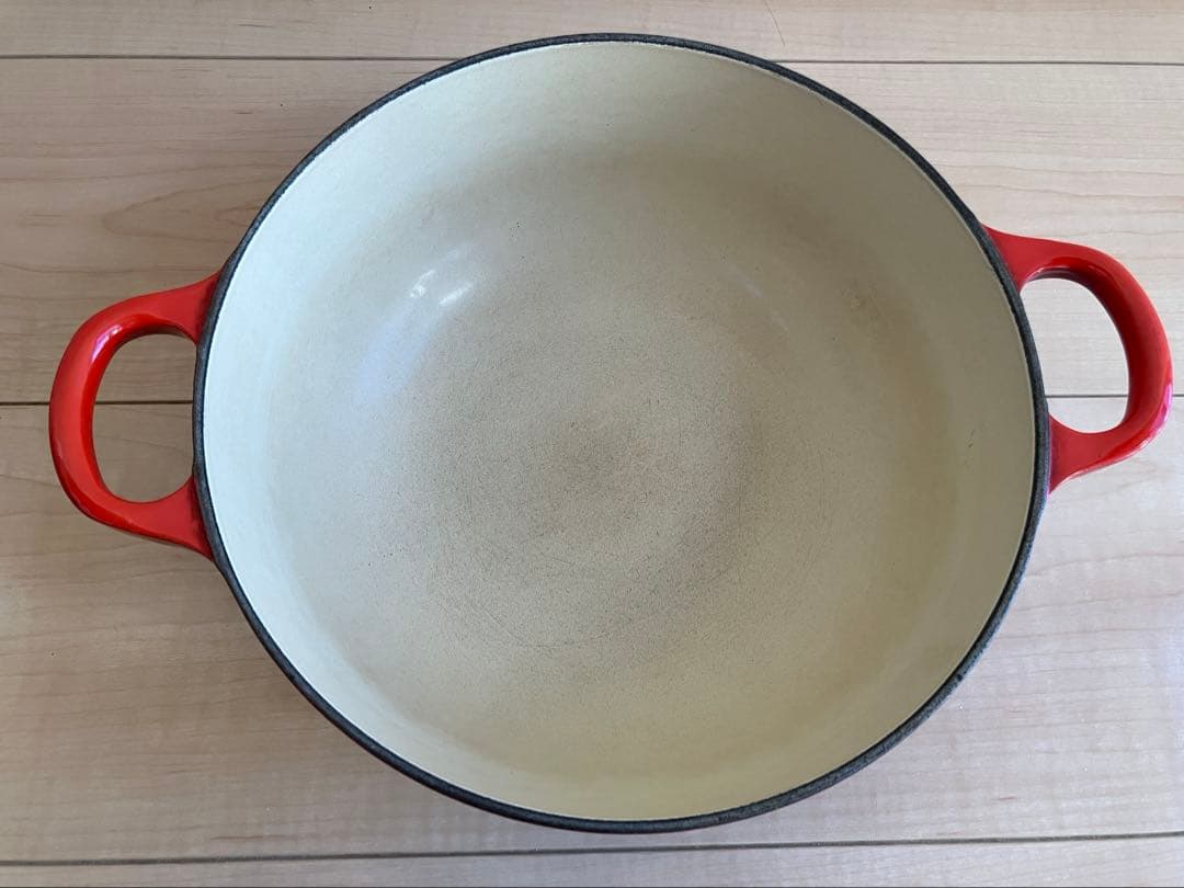 ★ル・クル－ゼ★22cm両手鍋 赤