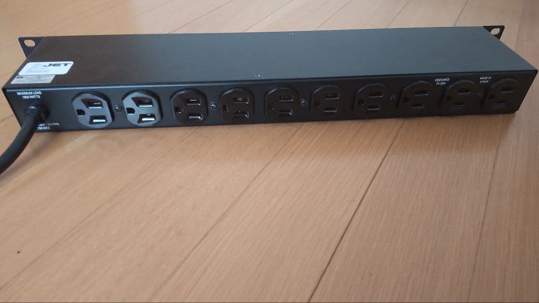 PF Power D10-PFP パワーディストリビューター 美品　完動品
