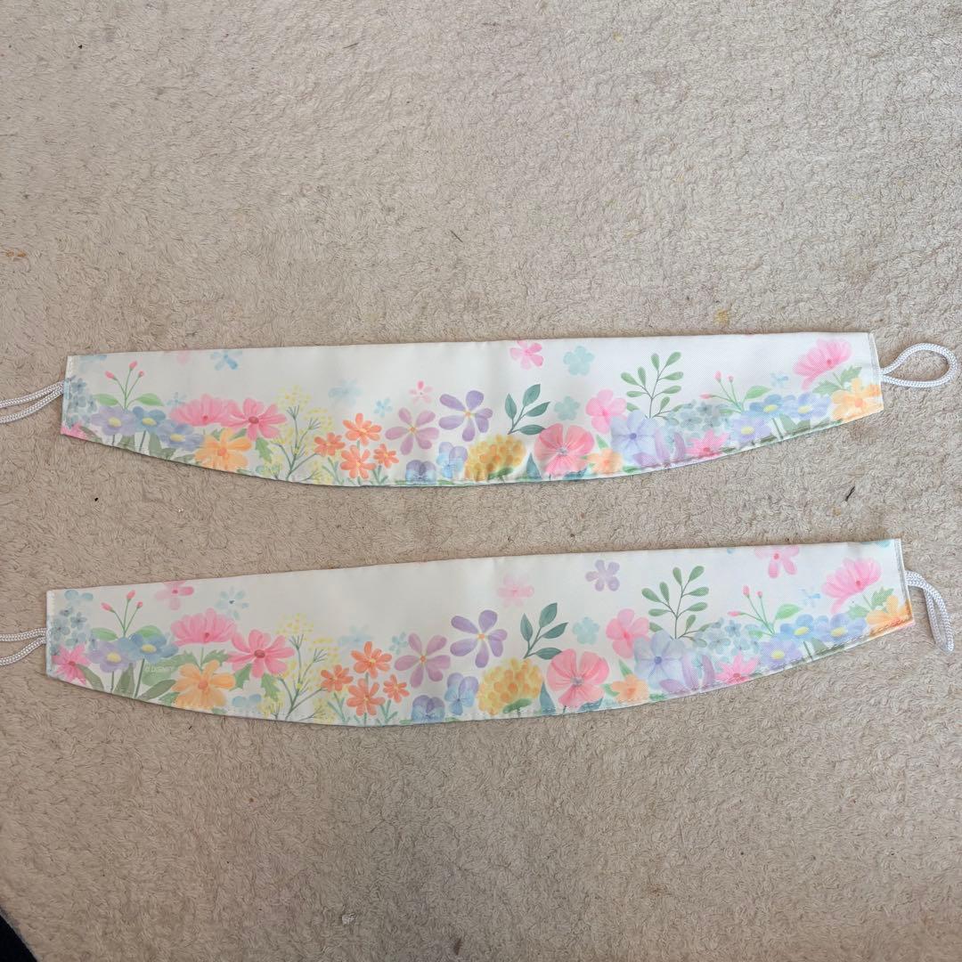 ディズニーリゾート　ビューティフルレイニーデイズ　カーテン　ダッフィー