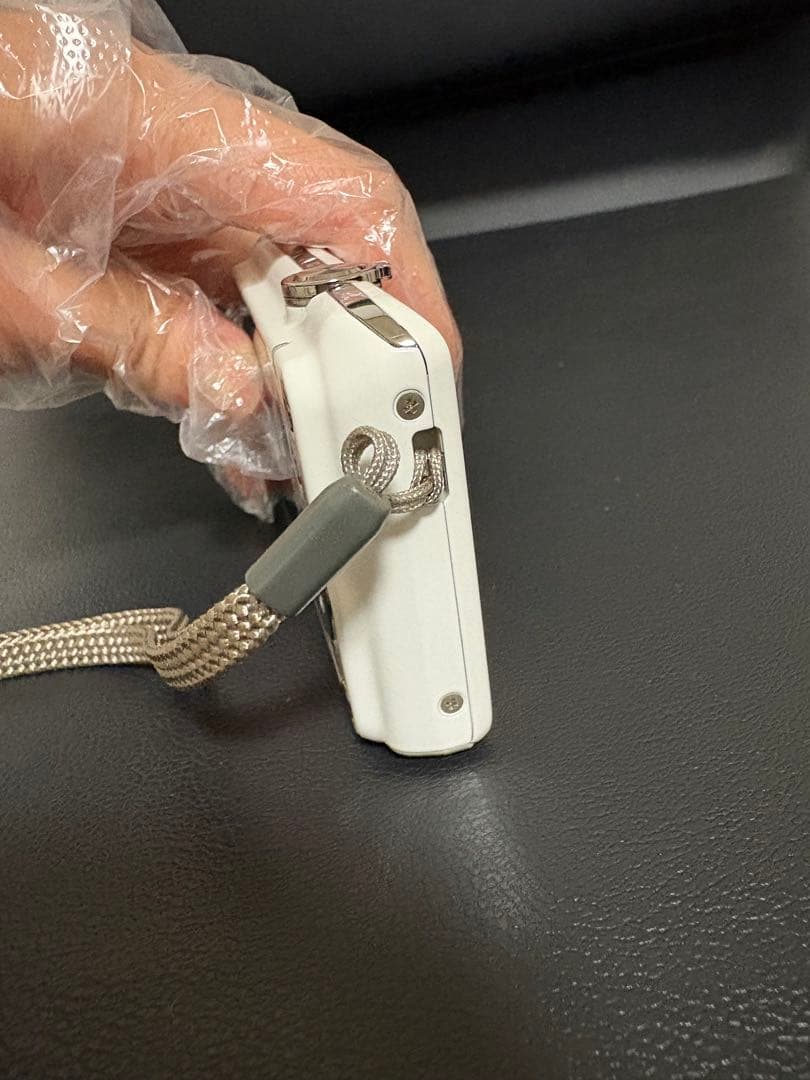 CASIO EXILIM 16.1MP コンパクトデジタルカメラ