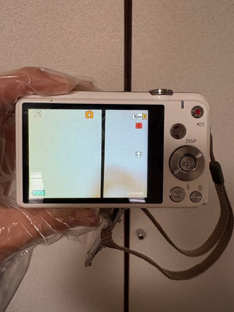 CASIO EXILIM 16.1MP コンパクトデジタルカメラ